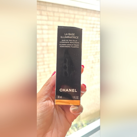 Chanel - Make up Primer - Picture 2 of 2